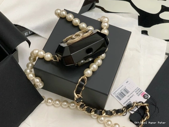 HyperPeter AIRPODS CHANEL CASE NECKLACE PRO 0722